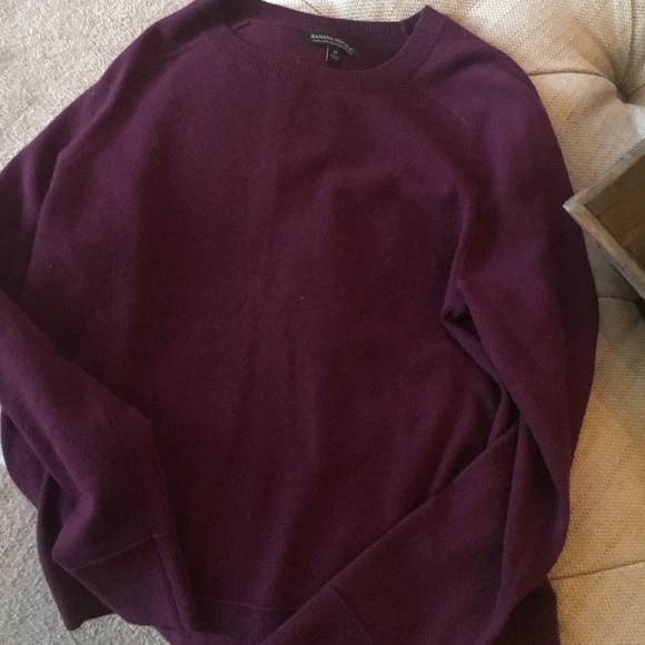 Banana Republic Italian Merino Blend Sweater - Picture 13 of 14